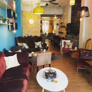 Le Bar Roux d'Heure