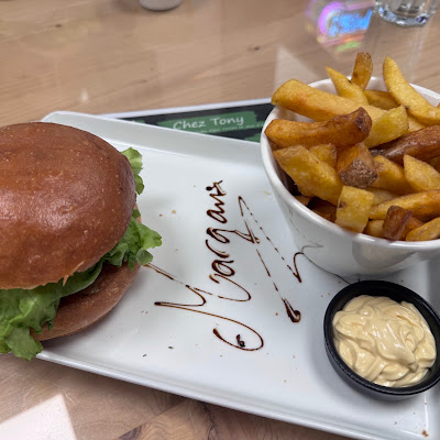 Chez Tony, Burger Savoyard, Saint Jean d'Aulps à Saint-Jean-d'Aulps : plat photographié par Margaux Vsx