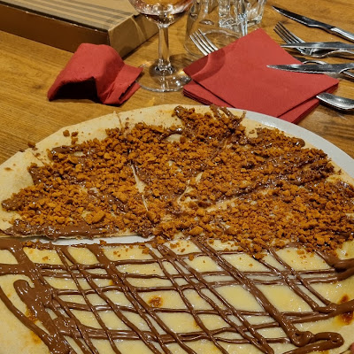 Momento Pizzas à Megève : plat photographié par Laura Scetbon