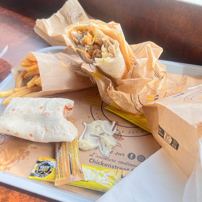 Plat servi chez Chicken Street Annecy Naan & Fried Chicken, photographié par La zvintch 08