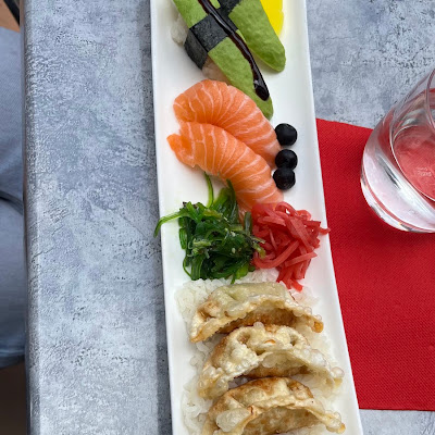 Plat servi chez TOM restaurant coréen, japonais et mongole, photographié par Camila Petit de Meurville