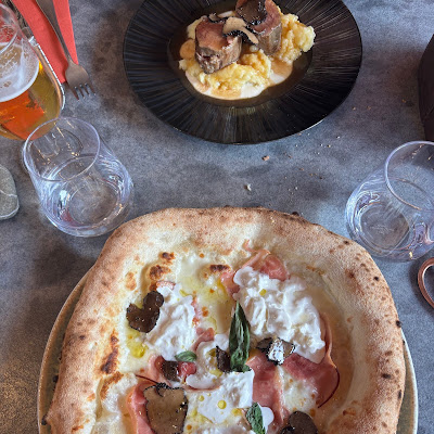 Plat servi chez Titina - Trattoria à La Clusaz, photographié par Thelma Rouge